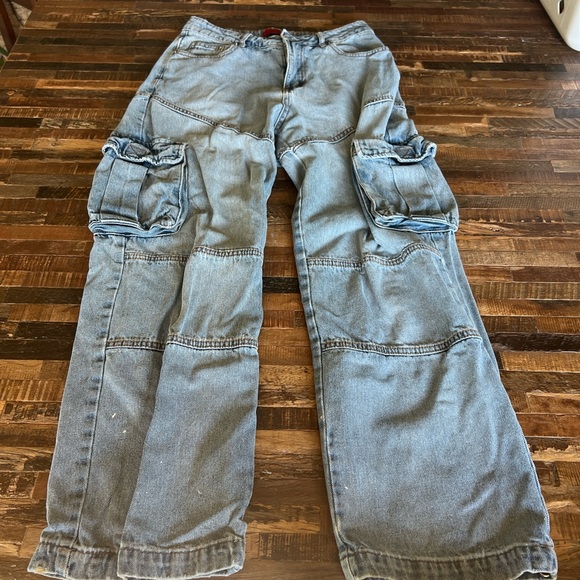 Signature8 Men's Light Blue Cargo Jeans - Picture 1 of 6